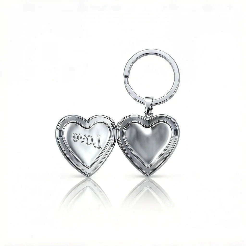 Photo Locket Keychain 002 Img06