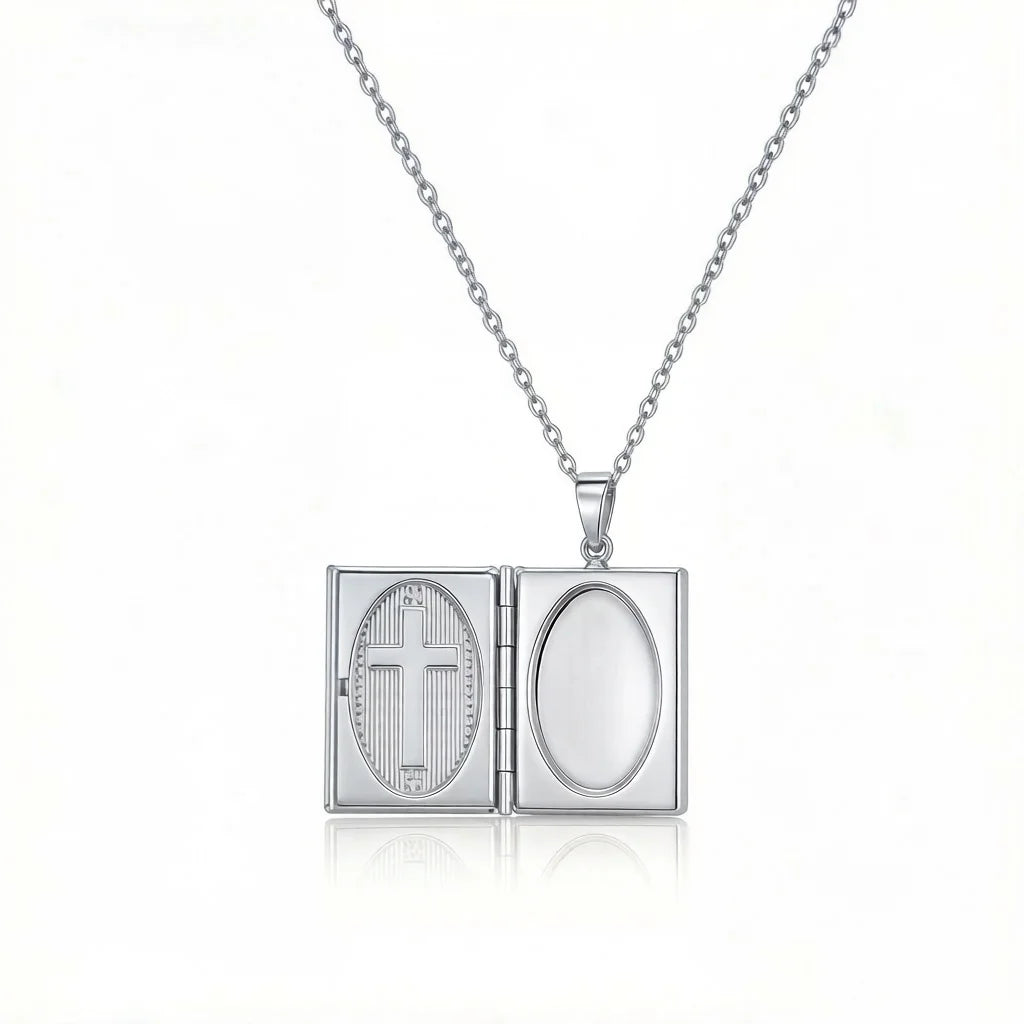 Photo Locket Necklace 001 Img04